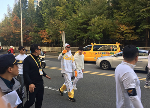 奧運歷史上首次!阿里90后盲人工程師用200米感動了世界