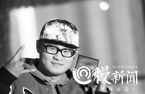 為順利踏上絲綢之路，高旭僅花了個多月時間就拿到了C5駕照。