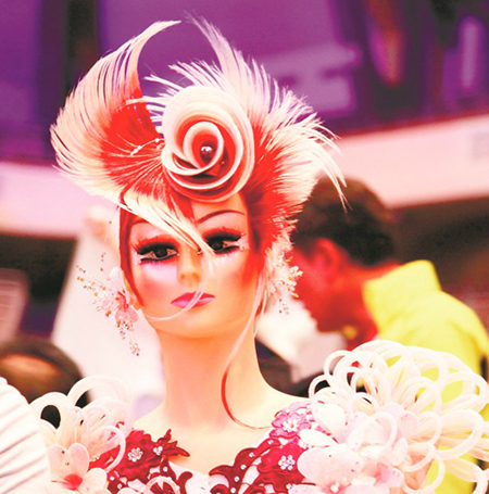 圖為宋忠橋在德國舉辦的比賽上的獲獎發型設計。